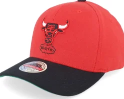 Chicago Bulls Wool 2 Tone Stretch hwc Red/Black Adjustable - Mitchell & Ness