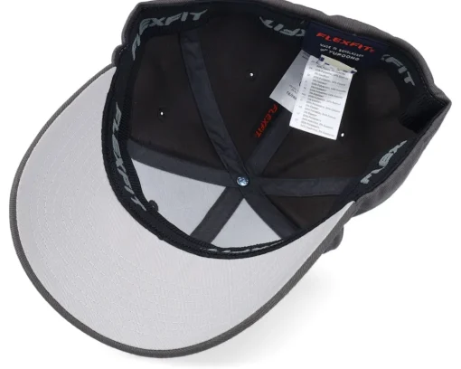 Cirkel Grisjävel Wooly Combed Dark Grey Flexfit - Skillfish