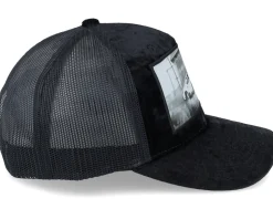 Classic Sportscar Black A-frame Trucker - Calza Pennello