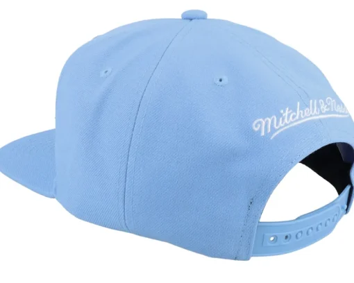 Cleveland Cavaliers Conference Patch Light Blue Snapback - Mitchell & Ness