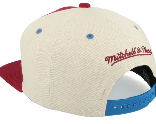 Colorado Avalanche Pop Panel Off White/Maroon Snapback - Mitchell & Ness