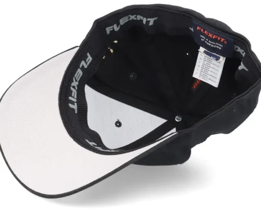 Crown Side Emroidered Black Flexfit - Iconic