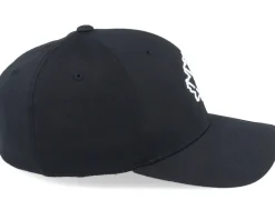 3D Maple Leaf Black Flexfit - Wild Spirit
