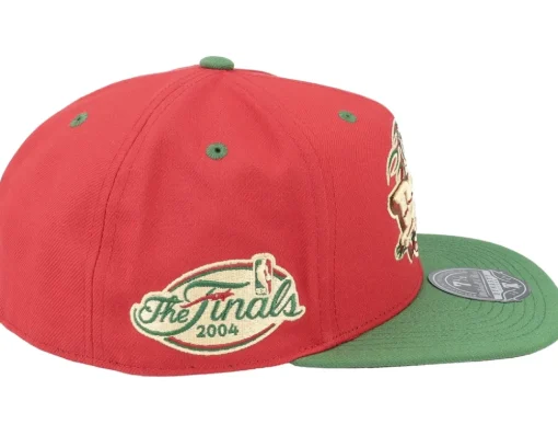 Detroit Pistons Nightmare Red/Green Fitted - Mitchell & Ness