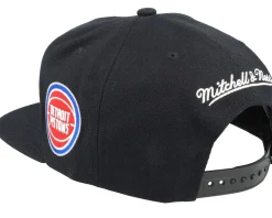 Detroit Pistons Team Script 2.0 Black Snapback - Mitchell & Ness