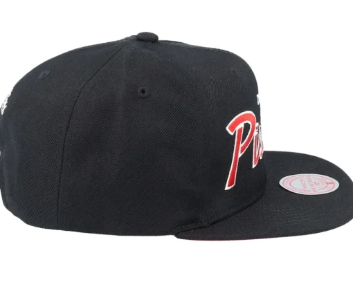 Detroit Pistons Team Script 2.0 Black Snapback - Mitchell & Ness