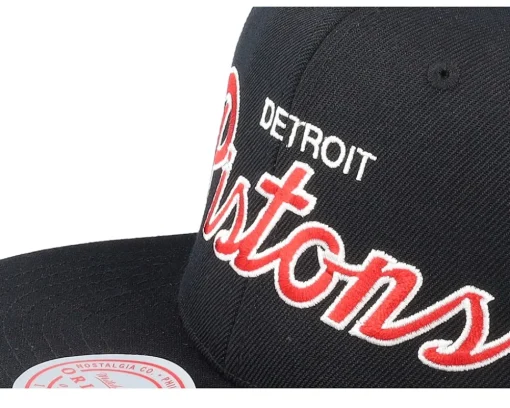 Detroit Pistons Team Script 2.0 Black Snapback - Mitchell & Ness