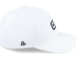 Figjam Golf White Delta Flexfit - Pins & Stripes