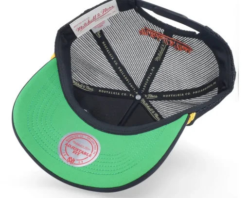 Florida Gators Gold Leaf Hwc Black Trucker - Mitchell & Ness