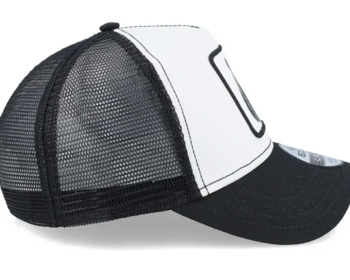 Geometry Panda Patch White/Black Trucker - Iconic