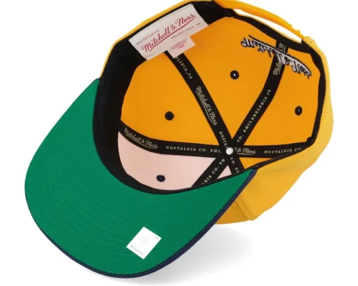 Golden State Warriors Breakthrough Yellow Snapback - Mitchell & Ness