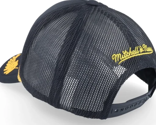 Golden State Warriors Gold Leaf Black Trucker - Mitchell & Ness