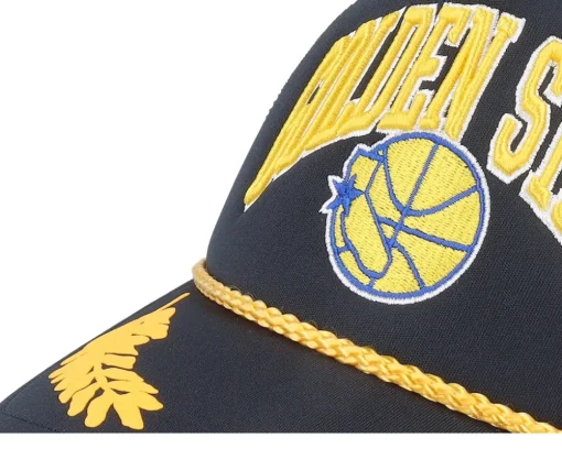 Golden State Warriors Gold Leaf Black Trucker - Mitchell & Ness
