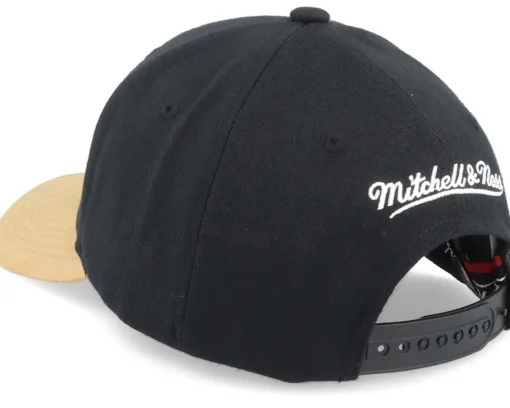 Hatstore Exclusive x Brooklyn Nets Suede Visor Black Adjustable - Mitchell & Ness