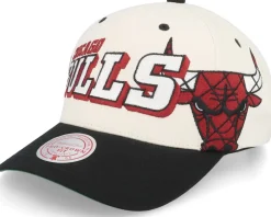 Hatstore Exclusive x Chicago Bulls Netlogo Cream/Black Adjustable - Mitchell & Ness