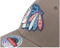 Hatstore Exclusive x Chicago Blackhawks Cedar Retouch Brown Adjustable - Mitchell & Ness