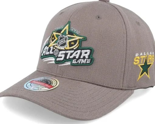 Hatstore Exclusive x Chicago Blackhawks Cedar Retouch Brown Adjustable - Mitchell & Ness