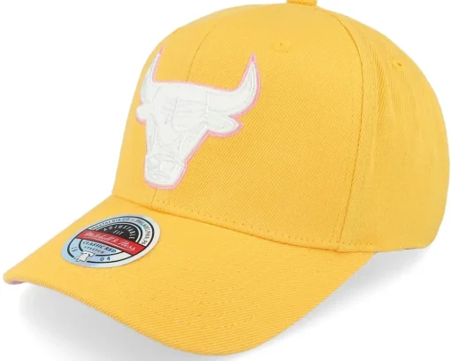 Hatstore Exclusive x Chicago Bulls Pink Lemon Yellow/Pink Adjustable - Mitchell & Ness