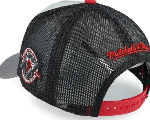 Hatstore Exclusive x Chicago Bulls Iron/Black Grey Trucker - Mitchell & Ness