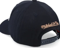 Hatstore Exclusive x Cleveland Cavaliers Leather Logo Black Adjustable - Mitchell & Ness