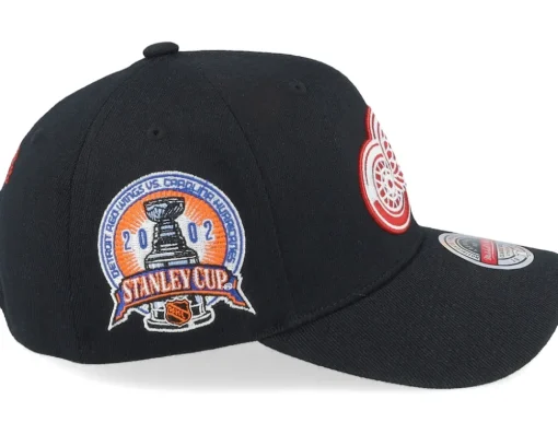 Hatstore Exclusive x Detroit Red Wings 2002 Stanley Cup Black Adjustable - Mitchell & Ness