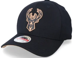Hatstore Exclusive x Milwaukee Bucks Leather Logo Black Adjustable - Mitchell & Ness