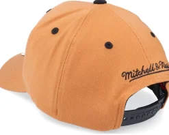 Hatstore Exclusive x Milwaukee Bucks Camel Leather Logo - Mitchell & Ness