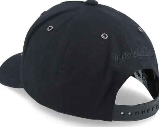 Hatstore Exclusive x San Jose Sharks Engraved Black Adjustable - Mitchell & Ness