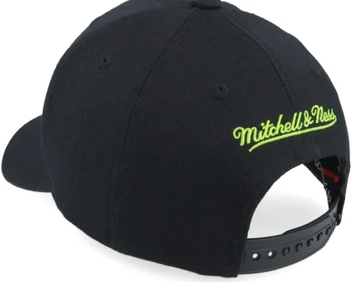 Hatstore Exclusive x San Antonio Spurs Noche Latina Black Adjustable - Mitchell & Ness
