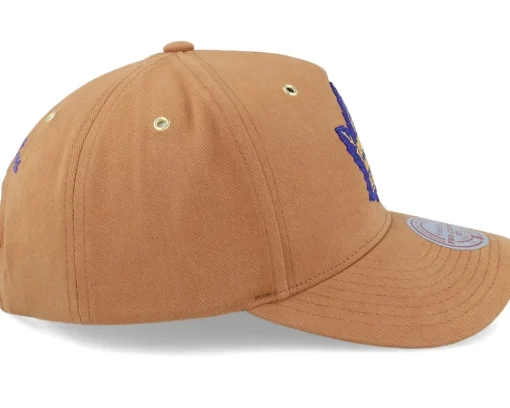 Hatstore Exclusive x Toronto Maple Leafs Börje Salming #21 NHL Tan Adjustable - Mitchell & Ness