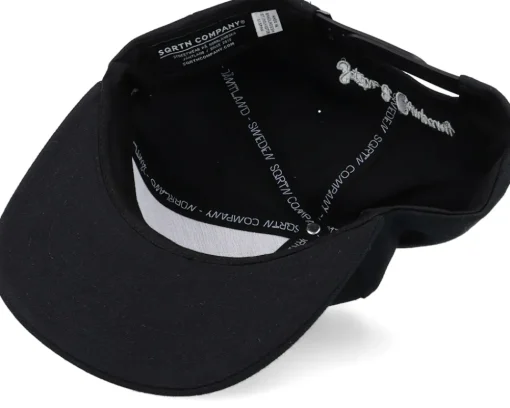Heart Cap Black Snapback - SQRTN