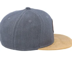 Italy Map Patch Dark Heather Grey/Suede Snapback - Iconic