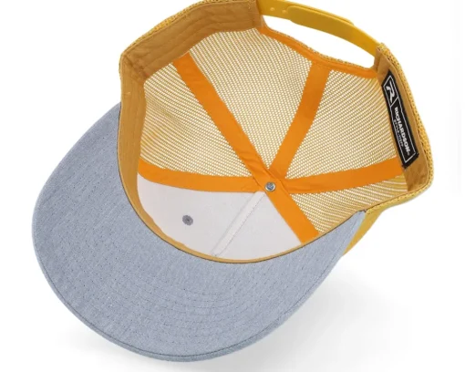 Kayak & Canoe Adventure Heather Grey/Gold Trucker - Wild Spirit