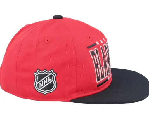 Kids Chicago Blackhawks Logo Flatbrim Cap Red/Black Snapback - Outerstuff