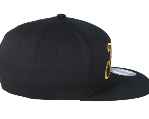 Logo Black/Gold Flexfit - Tattoo Collective