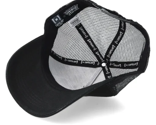 Looney Tunes Tasmanian Devil Black/Black Trucker - Capslab