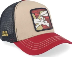 Looney Tunes Wile E. Coyote Beige/Black/Red Trucker - Capslab