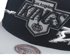 Los Angeles Kings Life Line Vintage Black/Grey Snapback - Mitchell & Ness