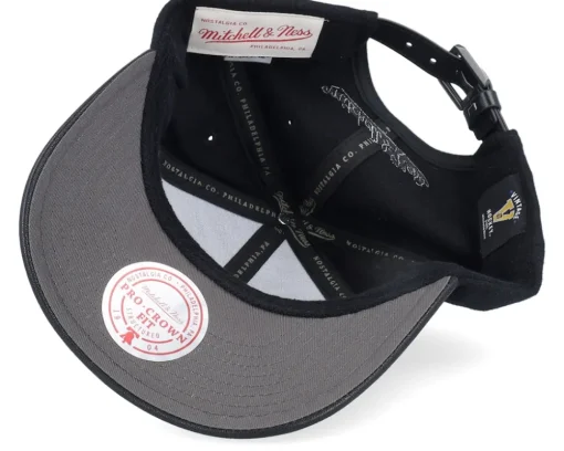 Los Angeles Kings Out Wool Pro Vintage Black Adjustable - Mitchell & Ness