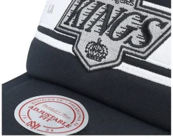 Los Angeles Kings Sideline Vintage Black/White A-frame Trucker - Mitchell & Ness