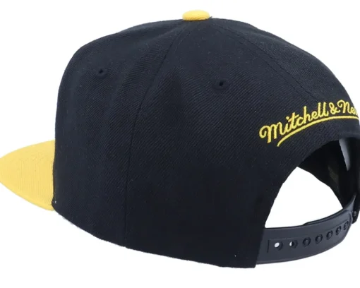 Los Angeles Lakers Low Big Face Black/Yellow Snapback - Mitchell & Ness