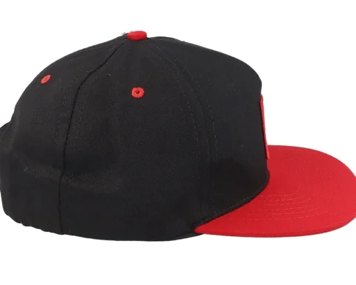 Main Block Black/Red Snapback - éS