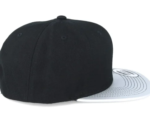 Metallic Visor Black/Silver Snapback - Yupoong