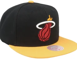 Miami Heat Core Basics Black/Yellow Snapback - Mitchell & Ness