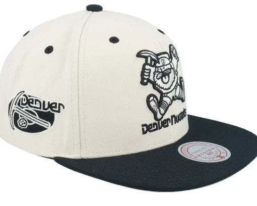 Miami Heat Evergreen Cream Black Hwc Off White/Black Snapback - Mitchell & Ness