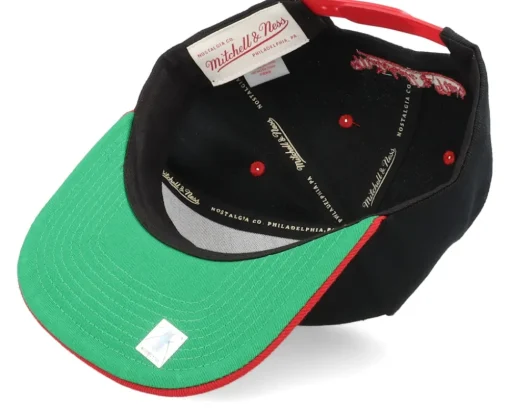 Miami Heat Monument Black/Red Snapback - Mitchell & Ness