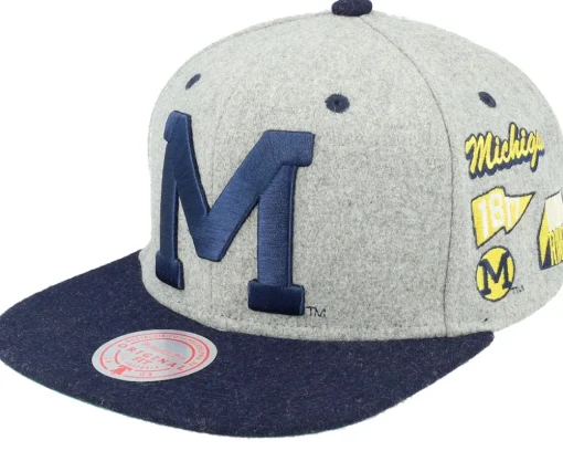 Michigan Wolverines Melton Patch Grey/Navy Snapback - Mitchell & Ness