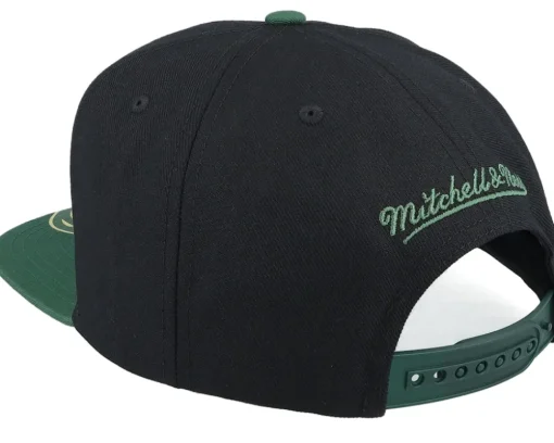 Milwaukee Bucks Big Mouth Black/Dark Green Snapback - Mitchell & Ness