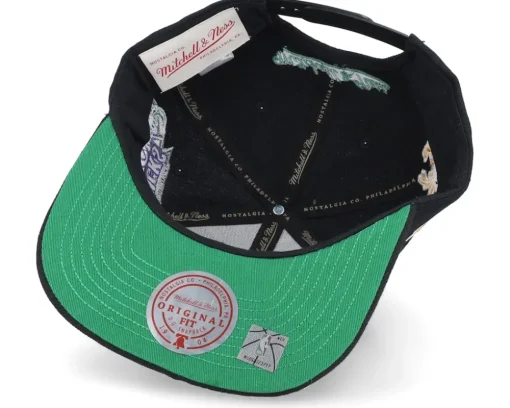 Milwaukee Bucks Landed Hwc Black Snapback - Mitchell & Ness