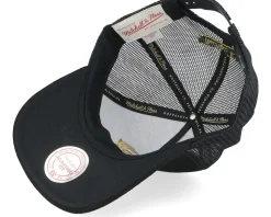 Milwaukee Bucks Suede Black Trucker - Mitchell & Ness